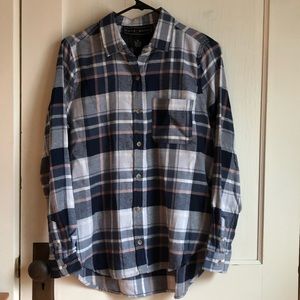 Polly & Esther Flannel shirt